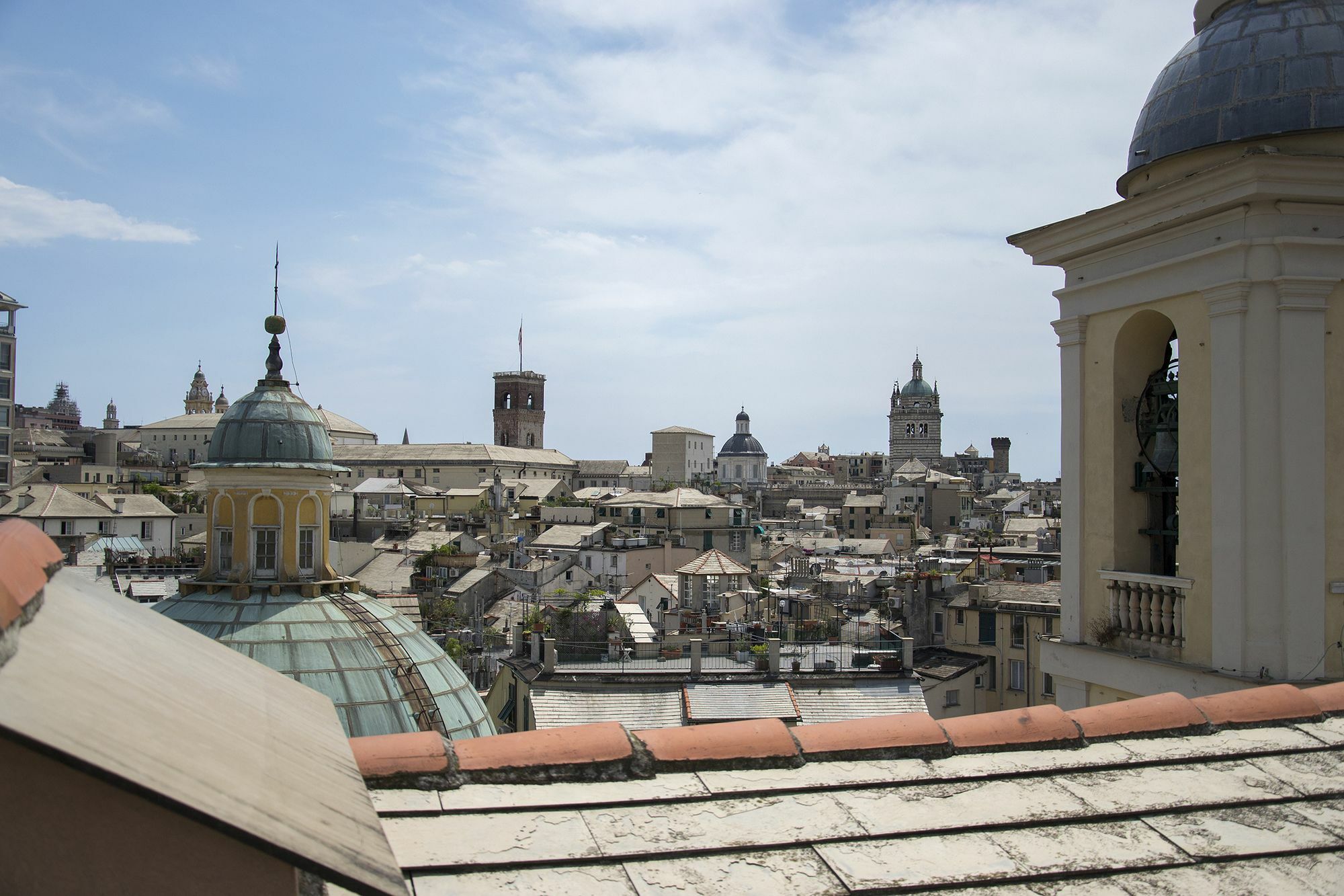 Hotel Sky On The Roofs - Il Cielo Sui Tetti Genua Zewnętrze zdjęcie