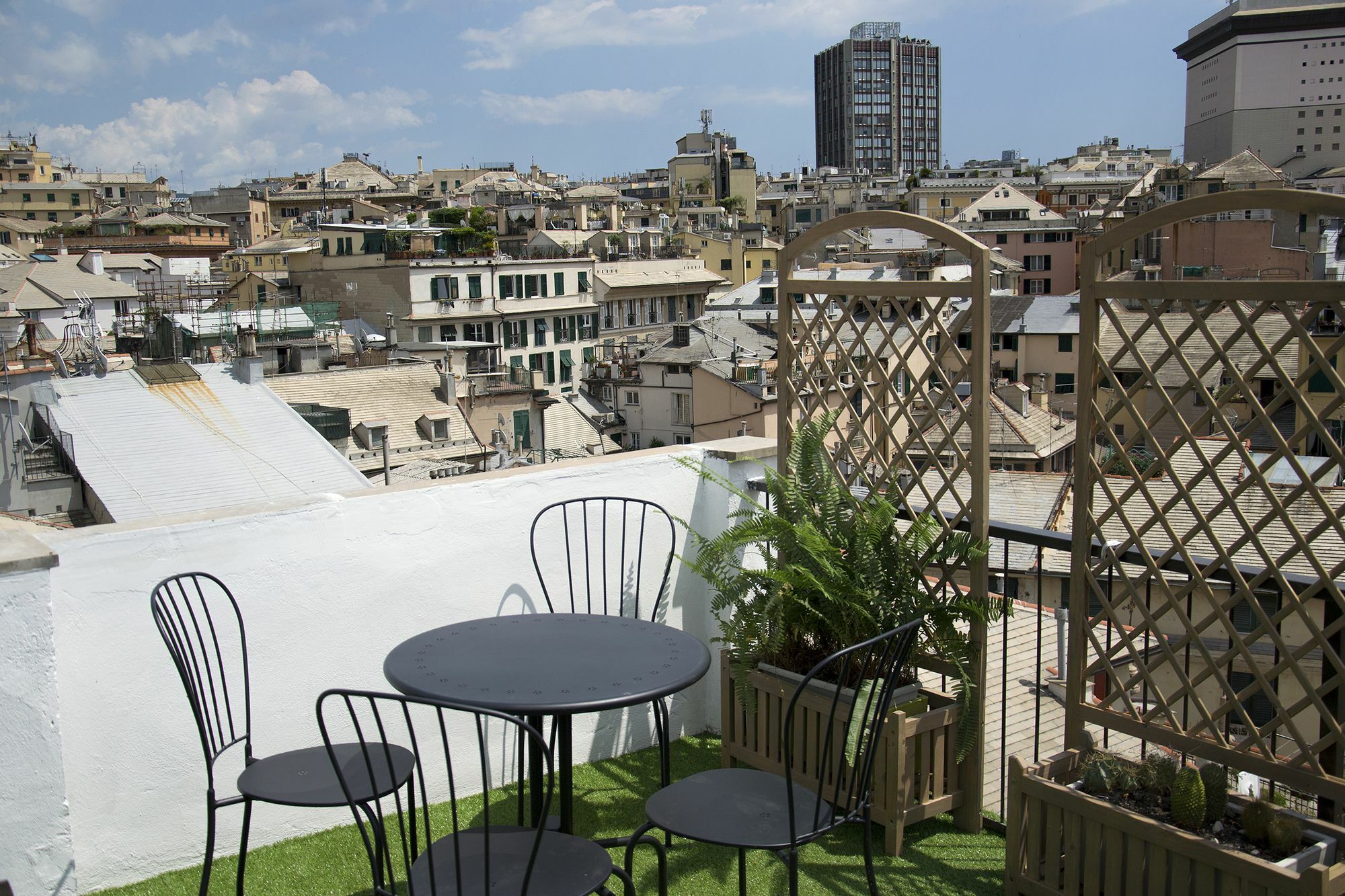 Hotel Sky On The Roofs - Il Cielo Sui Tetti Genua Zewnętrze zdjęcie